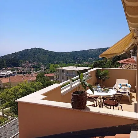 Karoma Sunroof Apartment Mlini