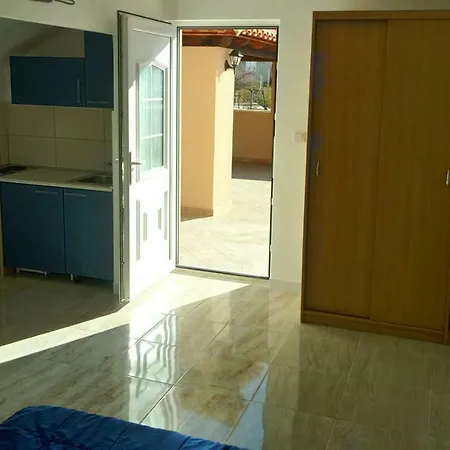 Apartman Karoma Sunroof