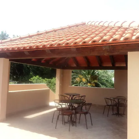 Apartman Karoma Sunroof *
