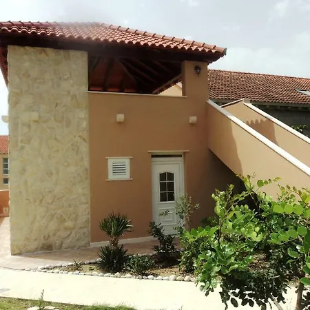 Apartman Karoma Sunroof *